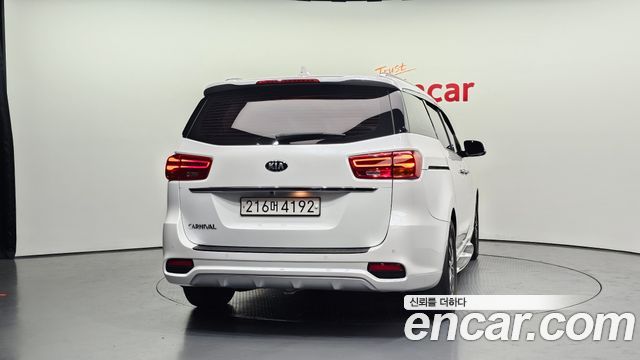 Kia Carnival Новый 9-Seater Luxury - фото 3