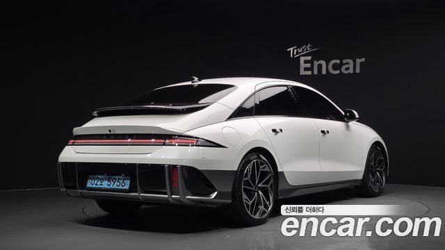 Hyundai Ioniq6 Long Range Exclusive + - фото 1