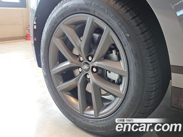 Land Rover Range Rover Velar 2.0 P250 Dynamic SE - фото 4