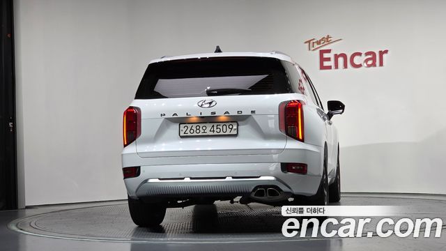 Hyundai Palisade Diesel 2.2 2WD Calligraphy - фото 3