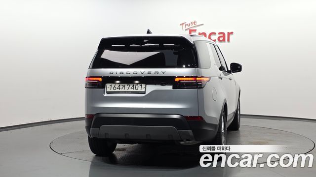Land Rover Discovery 2.0 SD4 SE - фото 2