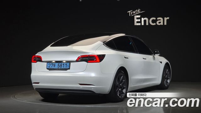 Tesla Model 3 Long Range AWD - фото 1