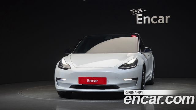 Tesla Model 3 Long Range AWD - фото 2