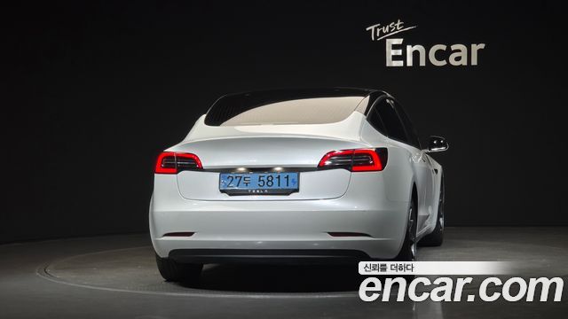 Tesla Model 3 Long Range AWD - фото 3