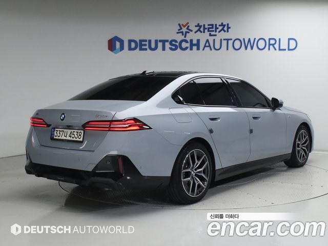 BMW 5-Series G60 520i M Sport - фото 2