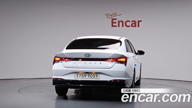Hyundai Avante CN7, гибрид Smart - фото 2
