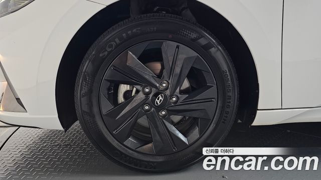 Hyundai Avante CN7, гибрид Smart - фото 3