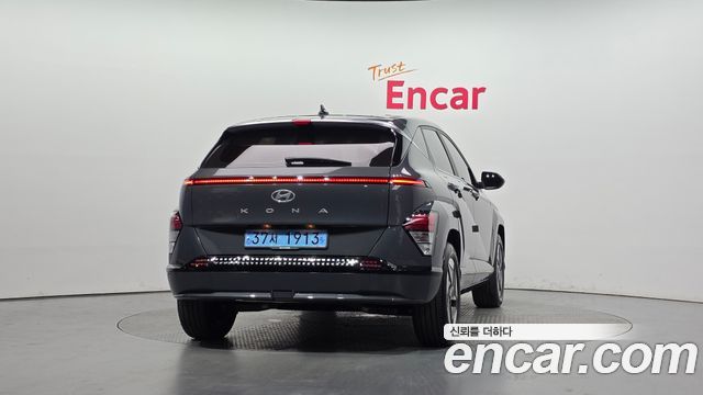 Hyundai Kona SX2 Standard Premium - фото 3