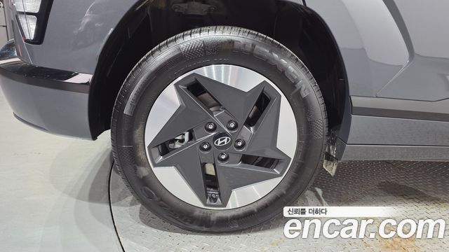Hyundai Kona SX2 Standard Premium - фото 4