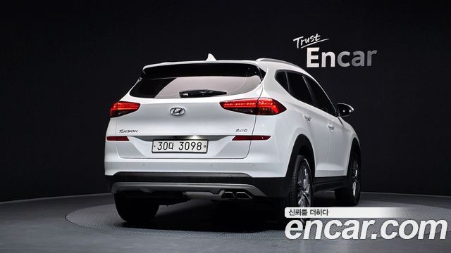 Hyundai Tucson Совершенно новый Diesel 2.0 2WD Modern - фото 3
