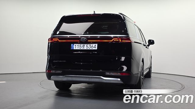 Kia Carnival 4-го поколения 9-Seater Signature - фото 3