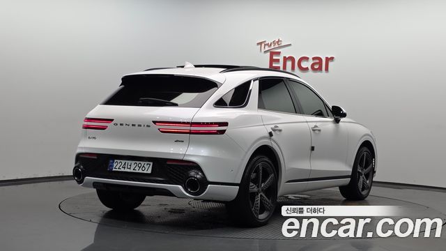 Genesis GV70 2.5T Gasoline AWD - фото 0