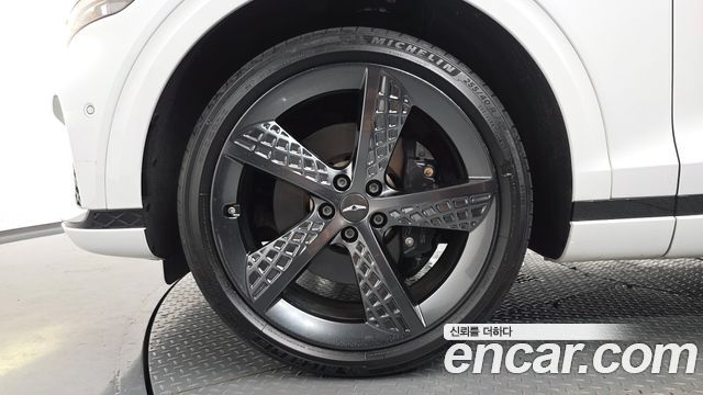 Genesis GV70 2.5T Gasoline AWD - фото 3