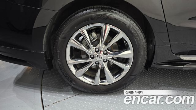 Kia Carnival Новый 9-Seater Prstige - фото 4