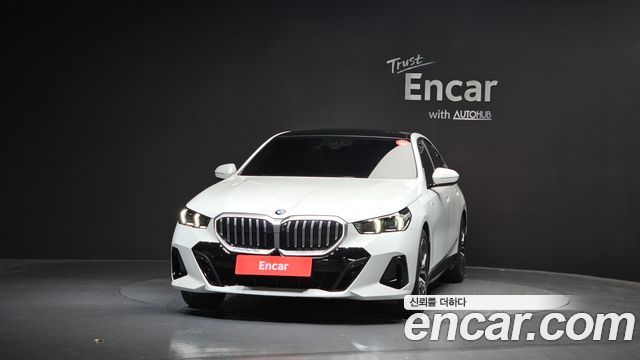 BMW 5-Series G60 520i M Sport - фото 2