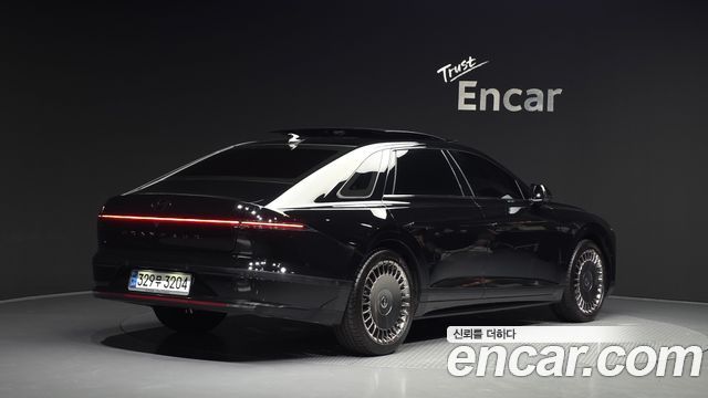 Hyundai Grandeur GN7 2,5 Gasoline 2WD Calligraphy - фото 1
