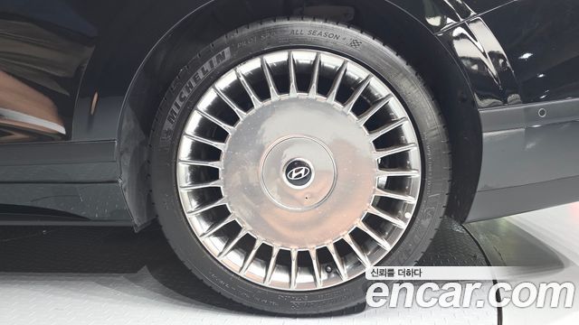 Hyundai Grandeur GN7 2,5 Gasoline 2WD Calligraphy - фото 4