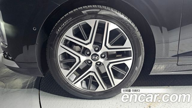 Hyundai Grandeur GN7 2,5 Gasoline 2WD Exclusive - фото 4