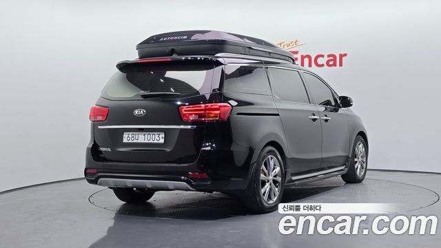Kia Carnival Новый Gasoline 9-Seater Noblesse Special - фото 1