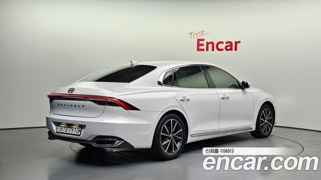 Hyundai Grandeur Новый IG 3.0 LPi Rent Car Premium - фото 1