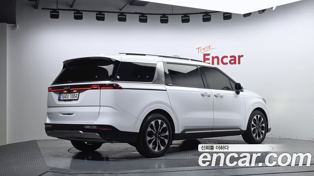 Kia Carnival 4-го поколения Gasoline 7-Seater Signature - фото 1