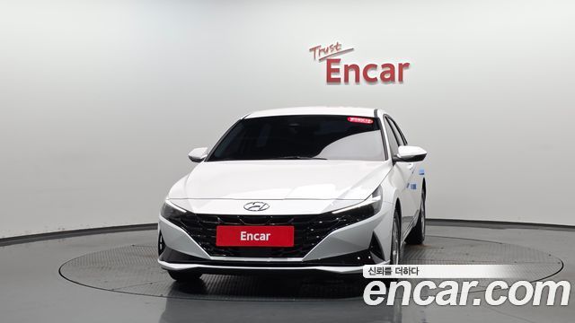 Hyundai Avante CN7 1.6 Smart - фото 1