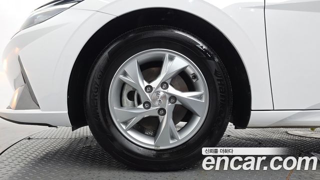 Hyundai Avante CN7 1.6 Smart - фото 3