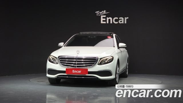 Mercedes-Benz E-Class W213 E300 Exclusive - фото 2