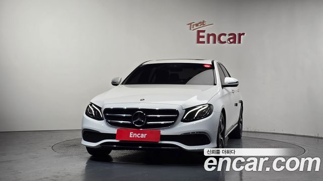 Mercedes-Benz E-Class W213 E250 Avantgarde - фото 2