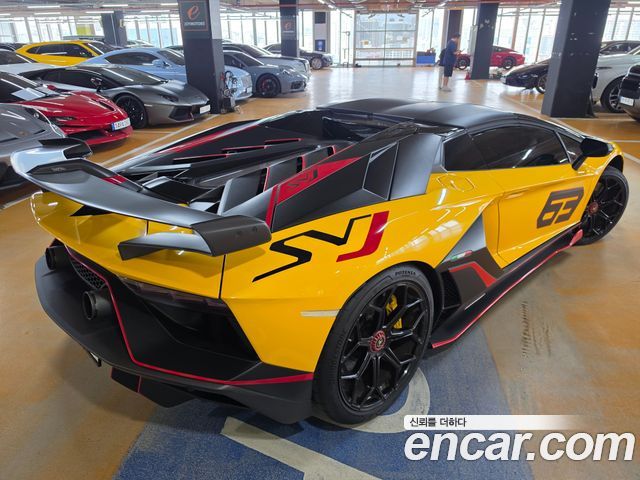 Lamborghini Aventador LP770-4 SVJ Roadster - фото 1