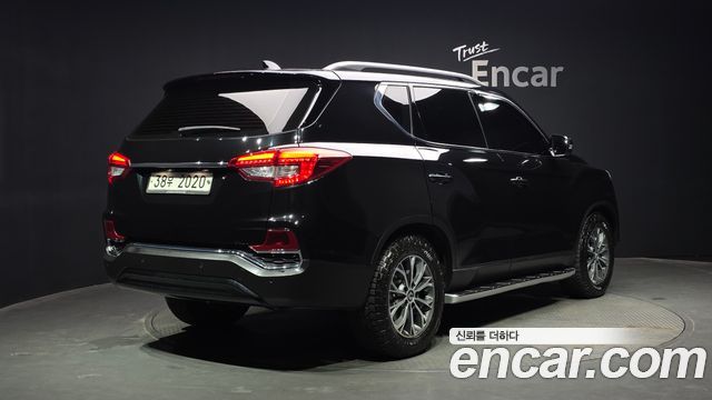 SsangYong Rexton G4 Diesel 2.2 4WD Luxury - фото 1