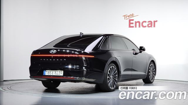 Hyundai Grandeur GN7 2,5 Gasoline 2WD Calligraphy - фото 1