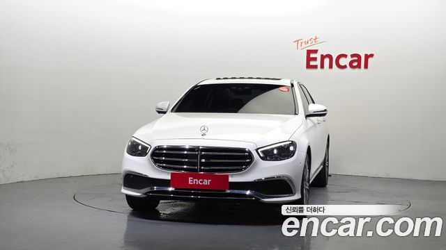 Mercedes-Benz E-Class W213 E350 4MATIC Exclusive - фото 2
