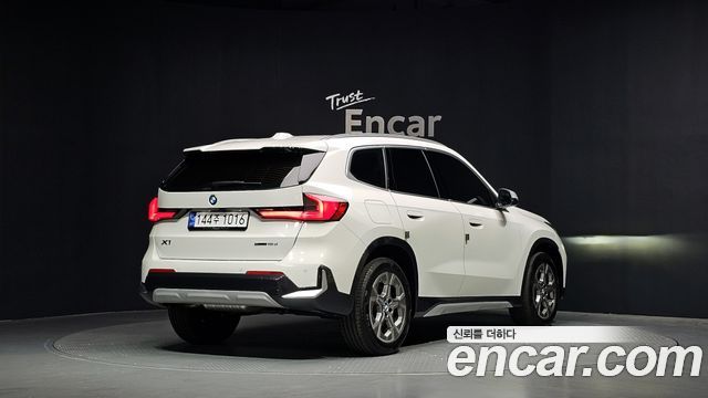 BMW X1 U11 sDrive 18d xLine - фото 1