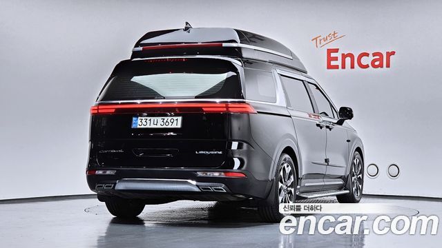 Kia Carnival 4-го поколения 9-Seater Signature - фото 1