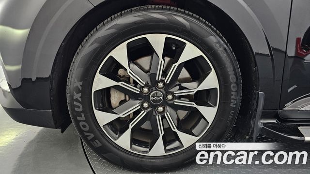Kia Carnival 4-го поколения 9-Seater Signature - фото 4