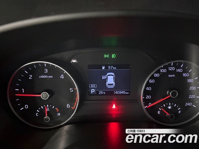 Kia Sportage Diesel 2.0 2WD Noblesse - фото 2