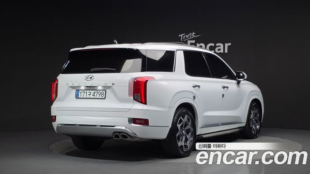 Hyundai Palisade Diesel 2.2 2WD Calligraphy - фото 1