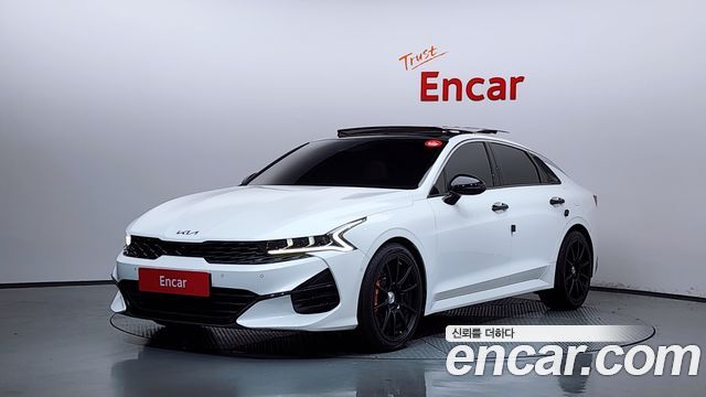 Kia K5 3-го поколения 1.6 Turbo Signature - фото 0