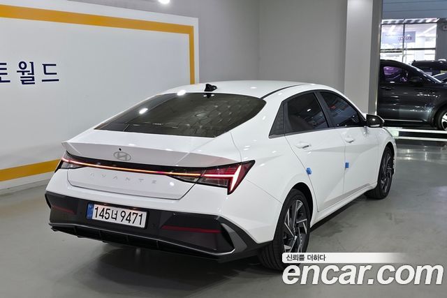 Hyundai Avante Новый CN7, гибрид Inspiration - фото 1