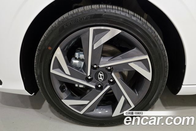 Hyundai Avante Новый CN7, гибрид Inspiration - фото 4