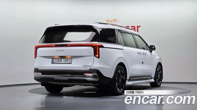 Kia Carnival Новый 4-го поколения HEV 7seater Signature - фото 1