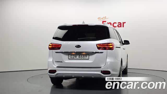 Kia Carnival Новый 9-Seater Noblesse Special - фото 3