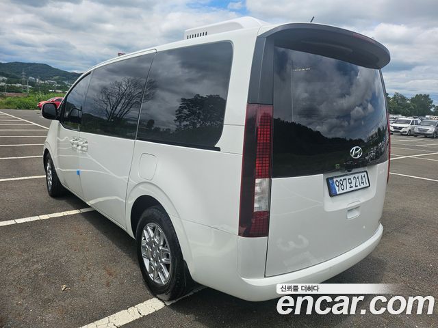 Hyundai Staria 2WD Camping Car Special Vehicle - фото 3