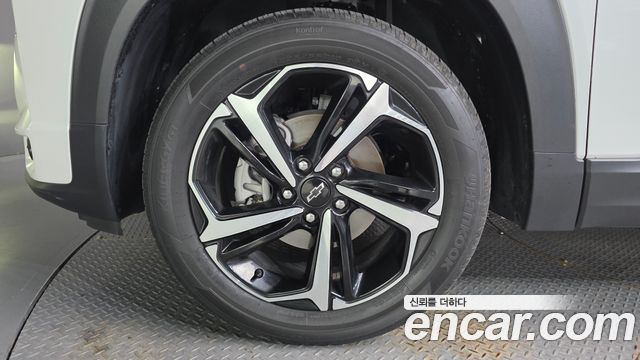 Chevrolet (GM Daewoo) Trailblazer 1.3 Turbo 4WD RS - фото 4