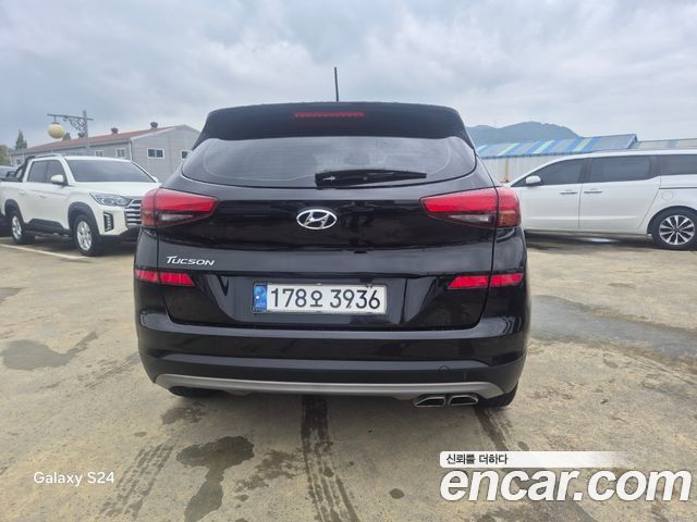 Hyundai Tucson Совершенно новый Diesel 2.0 2WD Smart - фото 4