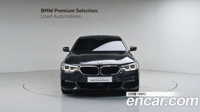 BMW 5-Series G30 530i xDrive M Sport Package Plus - фото 1
