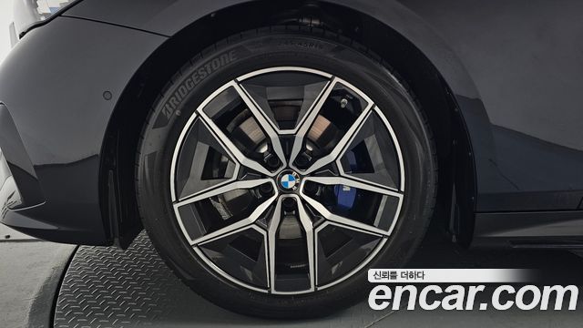 BMW 5-Series G60 520i M Sport - фото 4