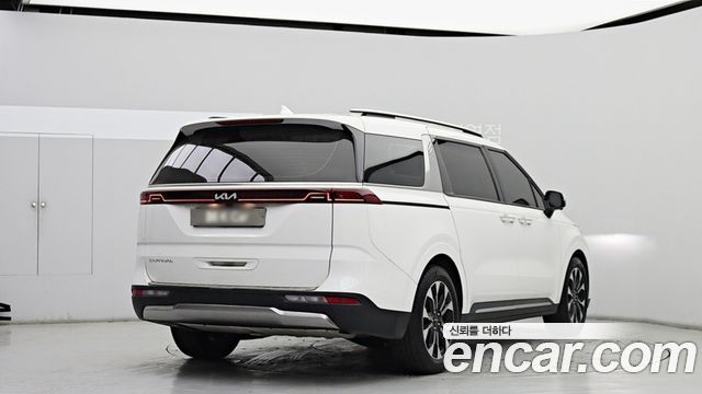 Kia Carnival 4-го поколения 7-Seater Outdoor Noblesse - фото 1