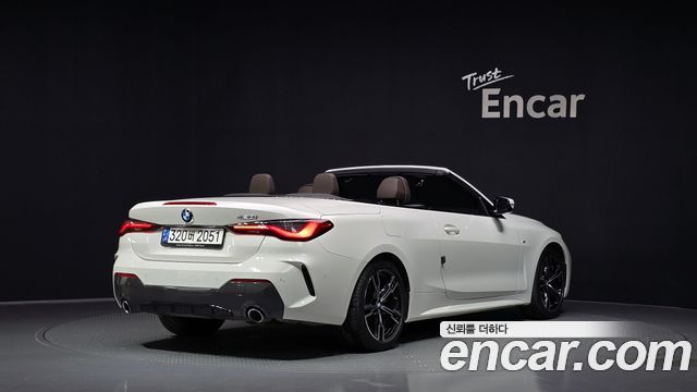 BMW 4-Series G22 420i M Sport Convertible - фото 1
